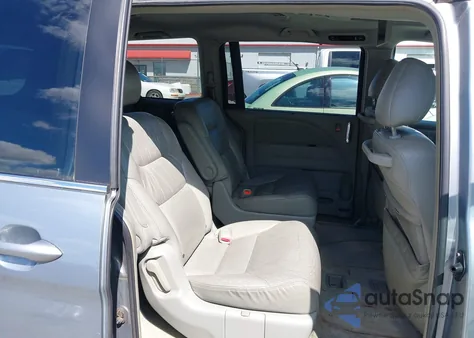 2006 Honda Odyssey Touring from USA, damaged, VIN 5FNRL38826B079319